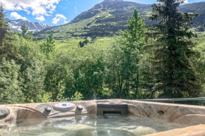 Alyeska Slopeside Girdwood
